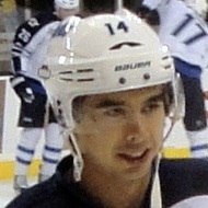 tim stapleton, 41 (Un joueur de hockey)