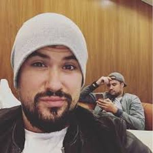 Tiny Turtle, 33 (YouTube Star)