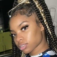 tmtwins Taneeyah, 21 (YouTube Star)