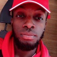 Toba London Hacks, 32 (Star di YouTube)