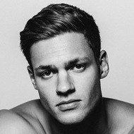 Tobias Reuter, 29 (模特)