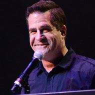 Todd Glass, 59 (Komiker)