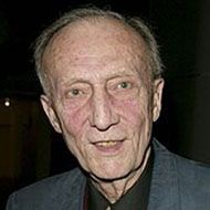 Tom Aldredge (1928 - 2011) (电视演员)