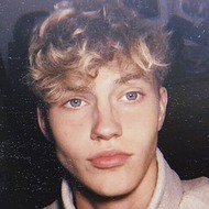 Tom Haddock, 22 (Instagram Star)