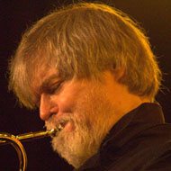 Tom Harrell, 79 (小号手)