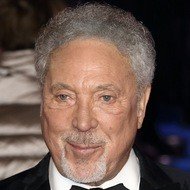 Tom Jones, 83 (Chanteuse pop)