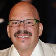 Tom Joyner, 74 (唱片骑师)
