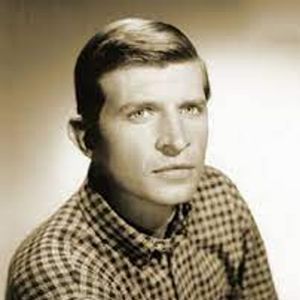 Tom Lester (1938 - 2020) (电视演员)