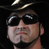 Tom Maxwell, 57 (吉他手)