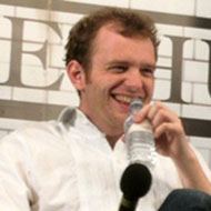 Tom Price, 45 (喜劇演員)