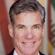 Tom Torlakson, 76 (政治家)