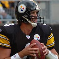 Tommy Maddox, 54 (足球运动员)