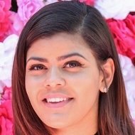 Toni Romiti, 28 (流行歌手)