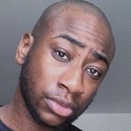 Tonio Life, 27 (Instagram明星)