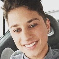 Travis Beck, 31 (YouTube Star)