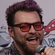 Travis McElroy, 40 (播客主持人)