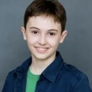 Trek Buccino, 23 (电视演员)