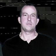 Trey Gunn, 63 (吉他手)