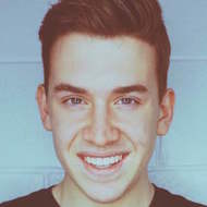 Trey Stahl, 26 (YouNow明星)