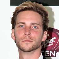 Troy Baker, 49 (Attore di voce)