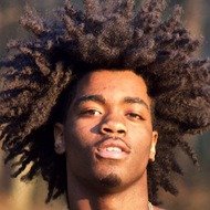 Twin Twin, 28 (说唱歌手)