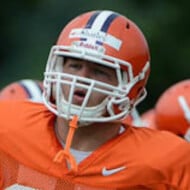 Tyler Shatley, 34 (Jogador De Futebol Americano)