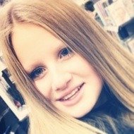 Ula Lozar, 23 (Pop Singer)