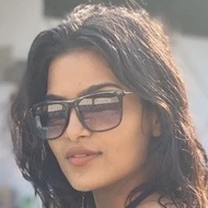 Unika Ray, 30 (Model)