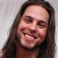 UnrealEntGaming, 32 (YouTube Star)