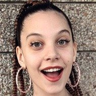 Valen Madanes, 24 (Instagram Star)