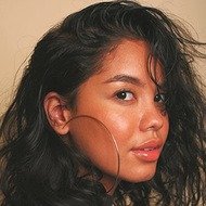 Valentina Voight, 28 (Instagram Star)