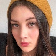 Valentina Zarate, 27 (YouTube Star)