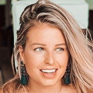 Valérie Grand, 30 (Instagram Star)