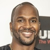 Van Lathan, 45 (记者)