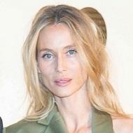 Vanessa Lorenzo, 48 (Modèle)