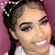 Vanessa Lynn, 30 (Instagram Star)