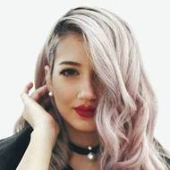 Venetia Kamara, 30 (YouTube明星)
