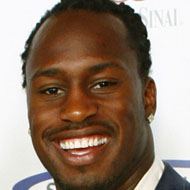 Vernon Davis, 40 (Football Player)