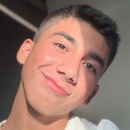 Vicente Gómez, 22 (TikTok Star)