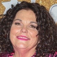 Vicki Barbolak, 67 (喜剧演员)