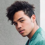 Víctor Varona, 27 (電視演員)