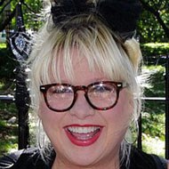 Victoria Jackson, 66 (Comico)