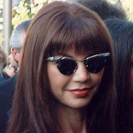 Victoria Principal, 74 (肥皂剧女演员)