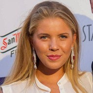 Victoria Swarovski, 32 (流行歌手)