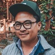 Viet Pham, 46 (Chef)