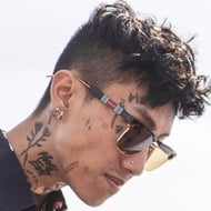 viettrap, 24 (TikTok Star)