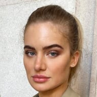 Viktoria J. Hutter, 27 (Instagram Star)