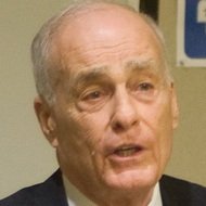 Vincent T. Bugliosi Jr. (1934 - 2015) (Autore di saggistica)