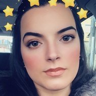 Viola Musaraj, 34 (小说家)