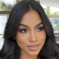 Virginia Sanhouse, 26 (TikTok明星)